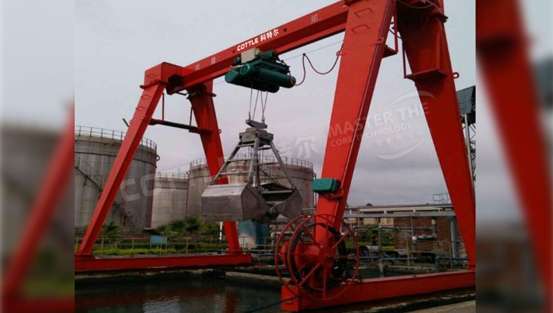 MHZ型電動葫蘆抓斗門式起重機(jī)